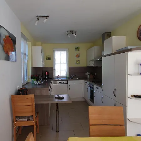 Reethaus-carpe-diem Holiday home Glowe